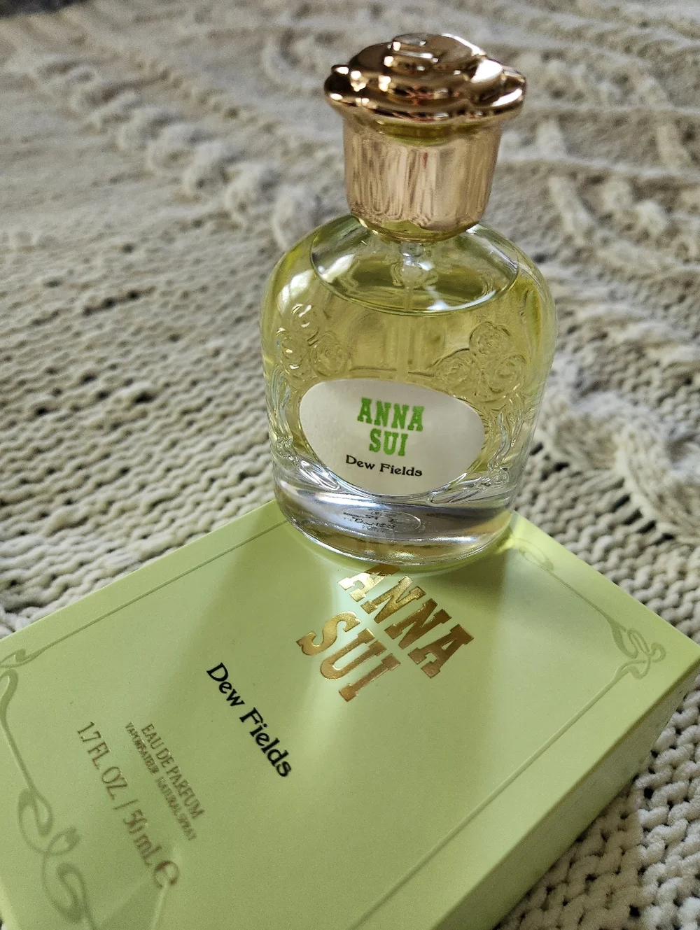 Anna Sui Dew Fields 1.7 Fl Oz  (50 ml) - Picture 2 of 7